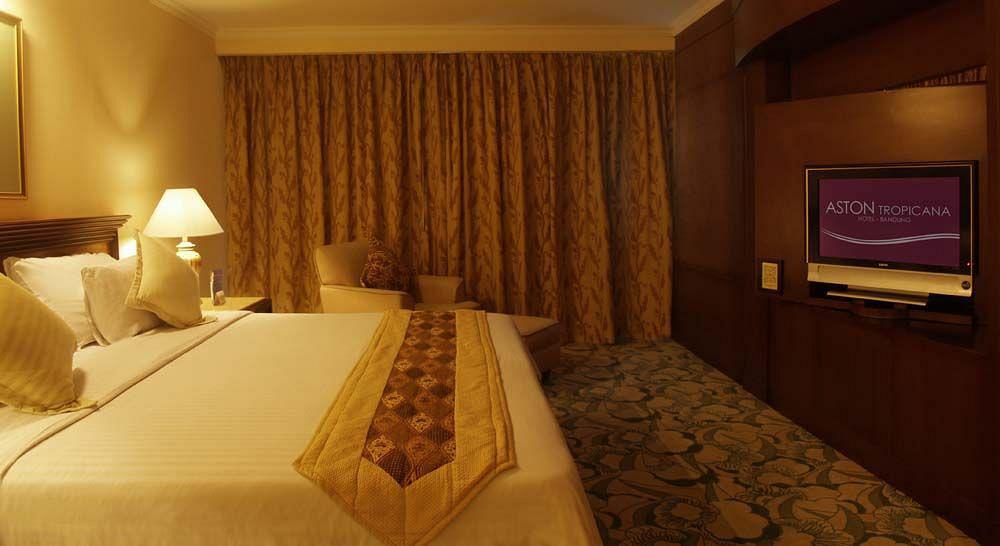 Aston Tropicana Hotel Bandung Exterior foto
