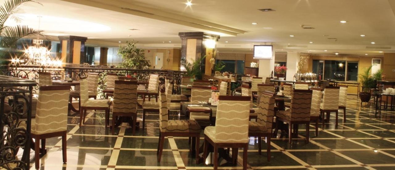 Aston Tropicana Hotel Bandung Exterior foto